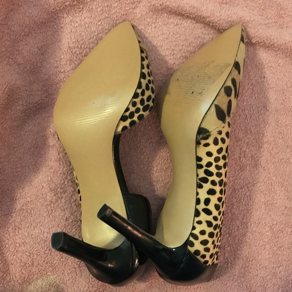 Heels - Picture 4 of 4